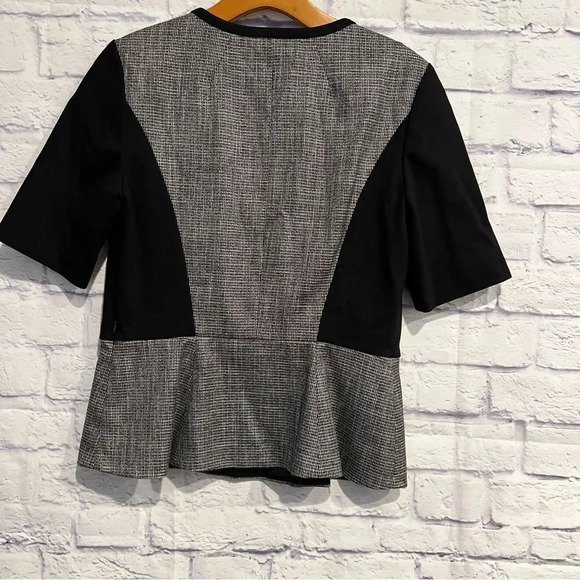 Classiques Entier Short Sleeve Peplum Top Size Medium - Picture 2 of 9